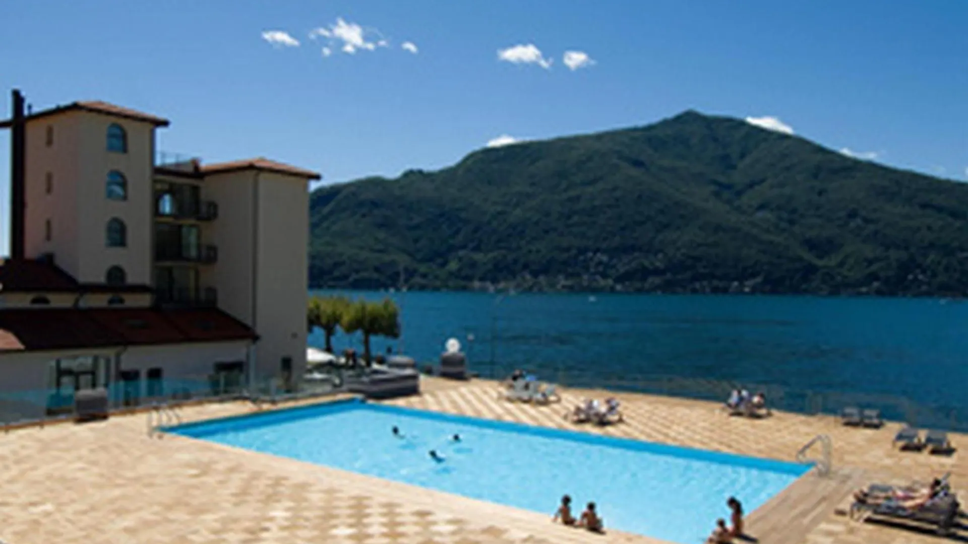 Vista Di Maccagno Fantastico Pool - Happy Rentals contacts